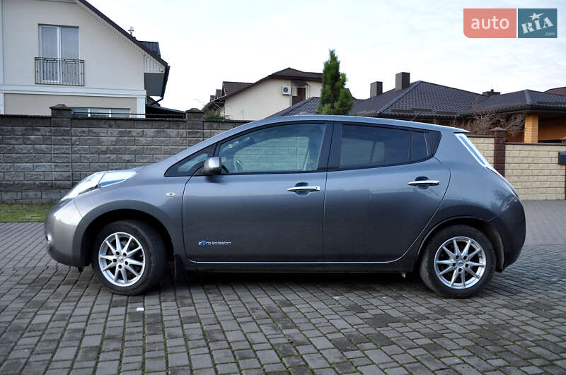 Хетчбек Nissan Leaf 2014 в Рівному