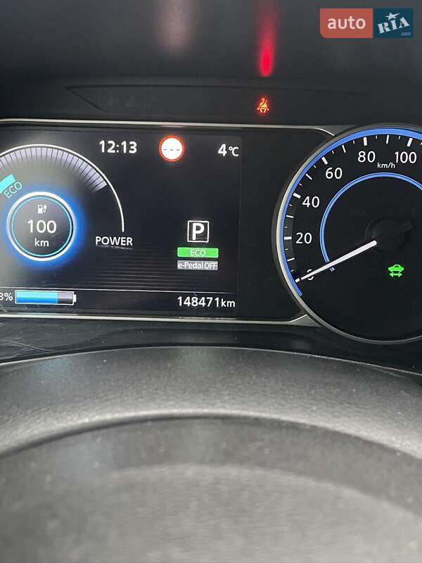 Хэтчбек Nissan Leaf 2018 в Полтаве