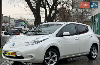 Хэтчбек Nissan Leaf 2014 в Николаеве