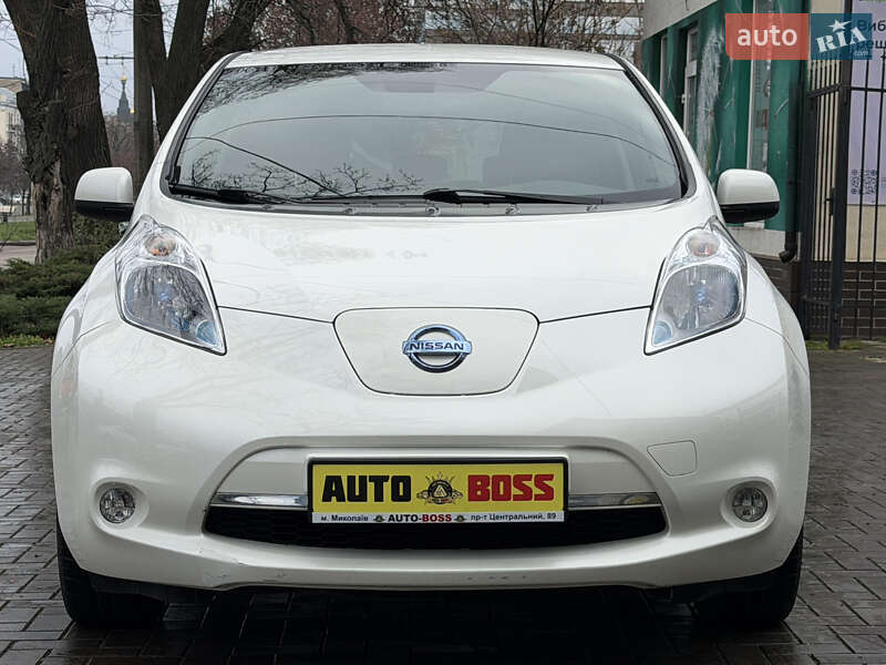 Хэтчбек Nissan Leaf 2014 в Николаеве фото 5 Хэтчбек Nissan Leaf 2014 в Николаеве