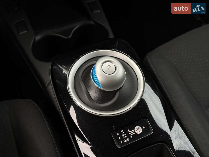 Хэтчбек Nissan Leaf 2014 в Николаеве фото 23 Хэтчбек Nissan Leaf 2014 в Николаеве