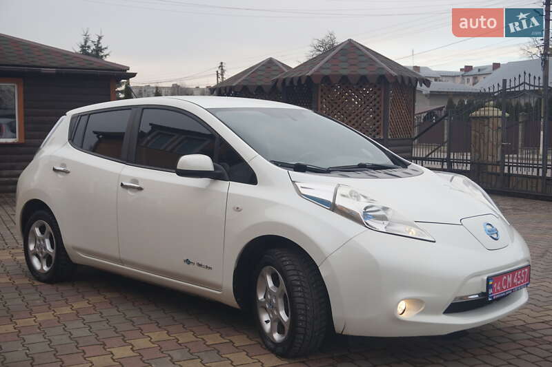 Хетчбек Nissan Leaf 2013 в Самборі фото 6 Хетчбек Nissan Leaf 2013 в Самборі