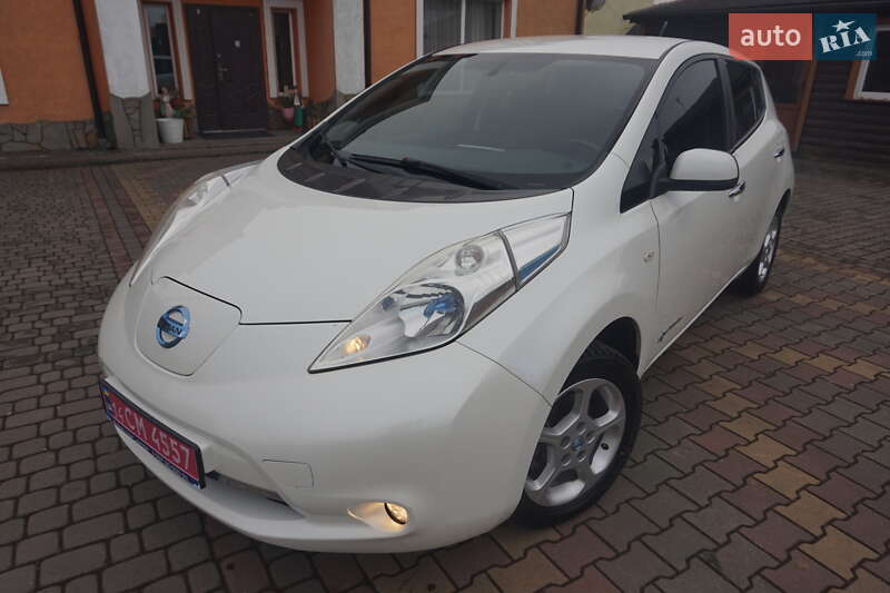 Хетчбек Nissan Leaf 2013 в Самборі фото 16 Хетчбек Nissan Leaf 2013 в Самборі