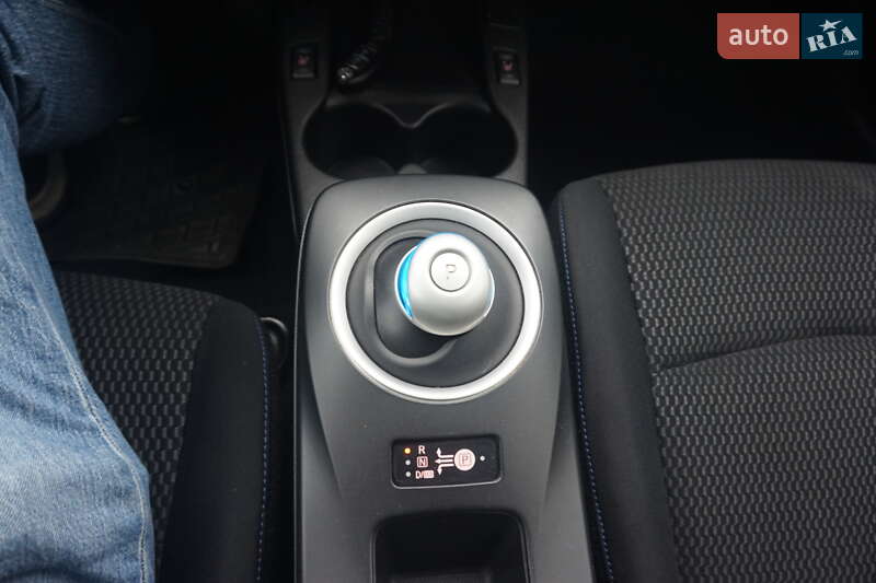 Хетчбек Nissan Leaf 2013 в Самборі фото 40 Хетчбек Nissan Leaf 2013 в Самборі