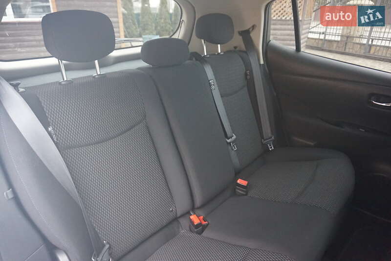 Хетчбек Nissan Leaf 2013 в Самборі фото 47 Хетчбек Nissan Leaf 2013 в Самборі