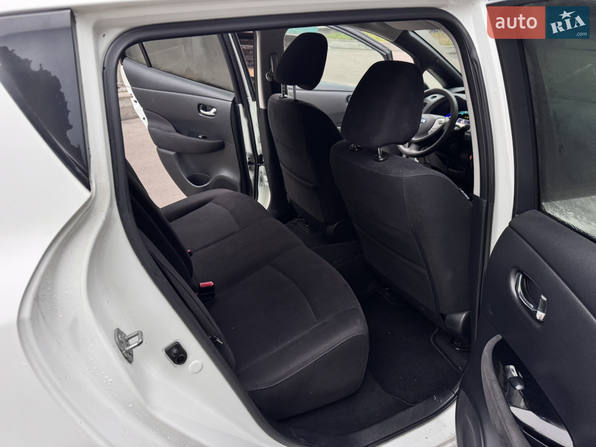 2016 Nissan Leaf - мініатюра 17