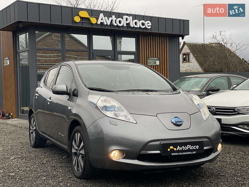 Хетчбек Nissan Leaf 2015 в Луцьку фото 2 Хетчбек Nissan Leaf 2015 в Луцьку