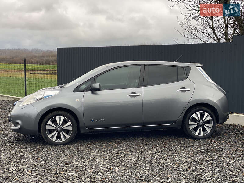 Хетчбек Nissan Leaf 2015 в Луцьку фото 52 Хетчбек Nissan Leaf 2015 в Луцьку