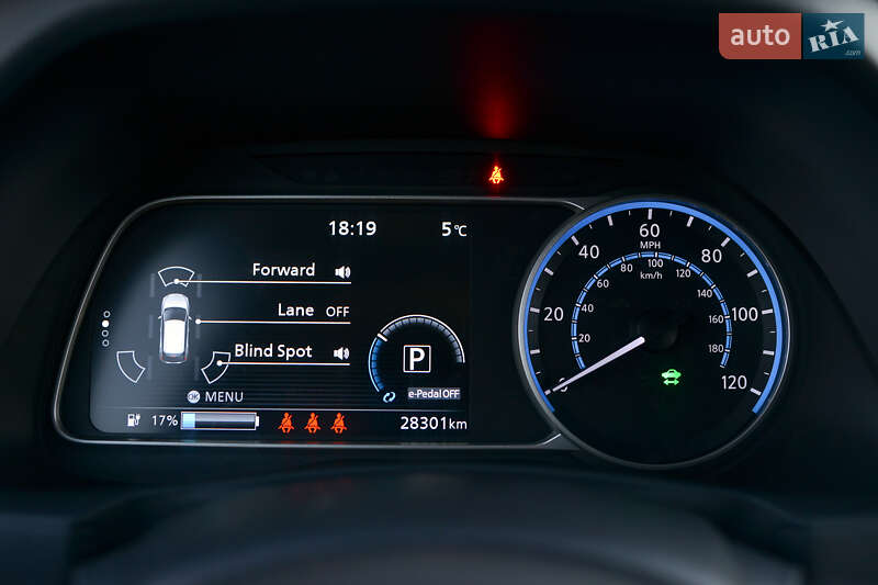 Хэтчбек Nissan Leaf 2023 в Турийске фото 21 Хэтчбек Nissan Leaf 2023 в Турийске