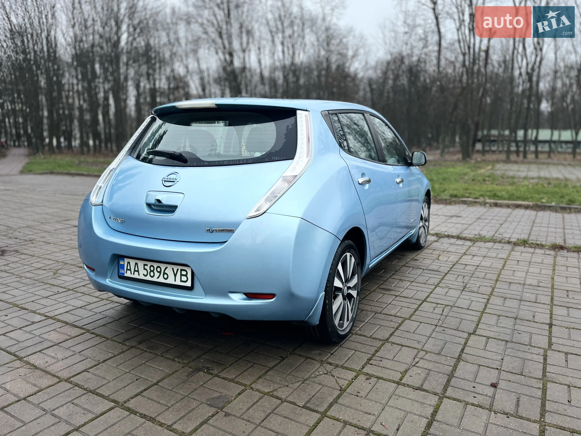 2014 Nissan Leaf - мініатюра 11