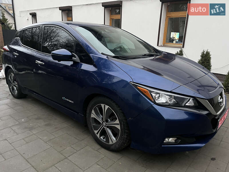 Хэтчбек Nissan Leaf 2018 в Луцке