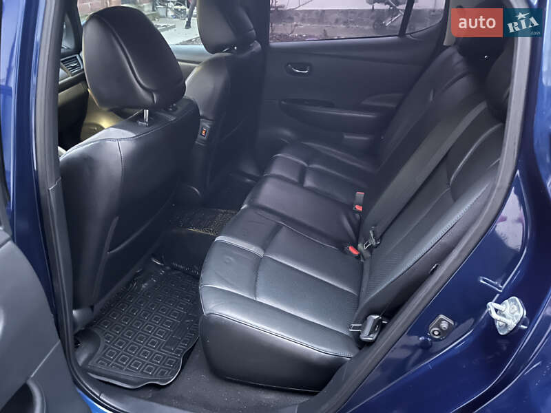 Хэтчбек Nissan Leaf 2018 в Луцке