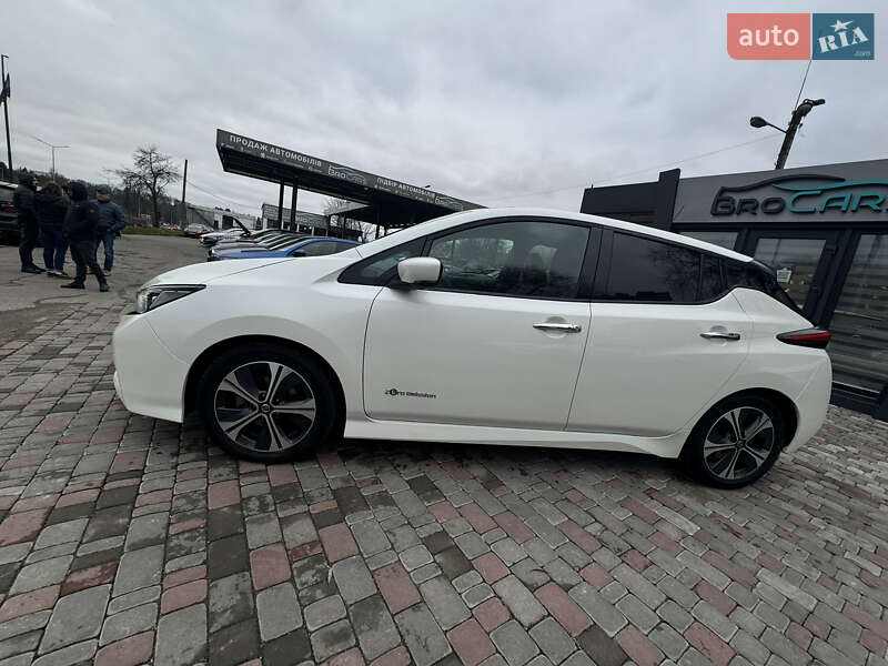 Хетчбек Nissan Leaf 2019 в Вінниці фото 31 Хетчбек Nissan Leaf 2019 в Вінниці