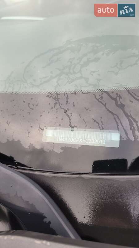 Хэтчбек Nissan Leaf 2015 в Обухове