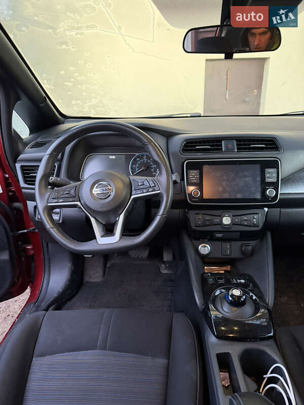 Хетчбек Nissan Leaf 2020 в Харкові фото 13 Хетчбек Nissan Leaf 2020 в Харкові