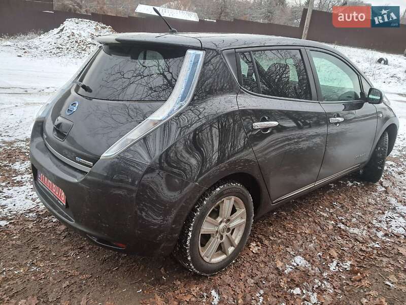Хэтчбек Nissan Leaf 2013 в Харькове