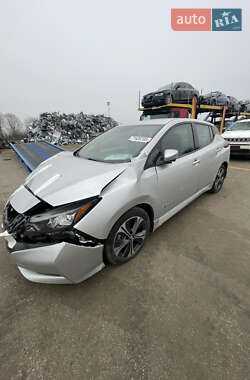 Хэтчбек Nissan Leaf 2019 в Львове