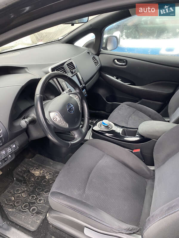 Хетчбек Nissan Leaf 2014 в Чернівцях фото 8 Хетчбек Nissan Leaf 2014 в Чернівцях