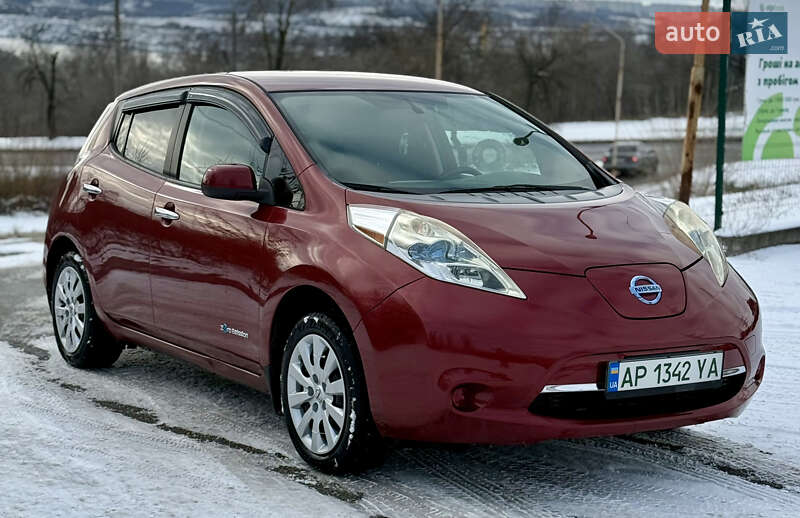 Хетчбек Nissan Leaf 2013 в Запоріжжі фото 4 Хетчбек Nissan Leaf 2013 в Запоріжжі