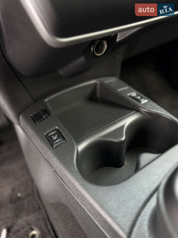 Хетчбек Nissan Leaf 2013 в Запоріжжі фото 12 Хетчбек Nissan Leaf 2013 в Запоріжжі