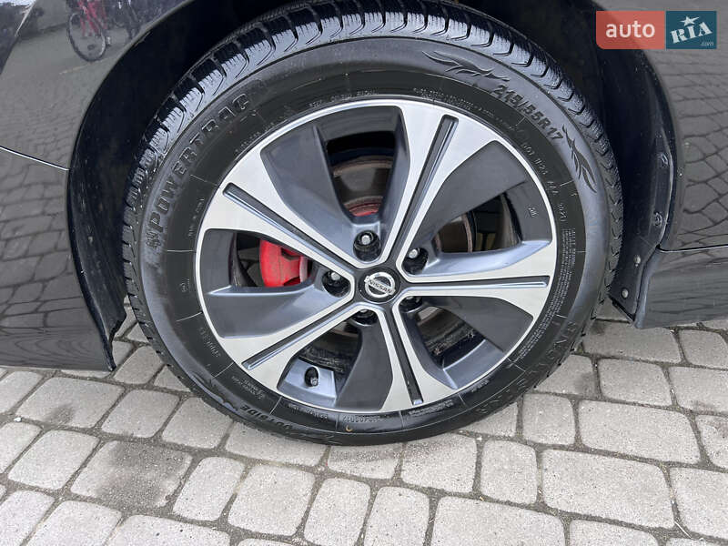 Хетчбек Nissan Leaf 2018 в Чернівцях фото 14 Хетчбек Nissan Leaf 2018 в Чернівцях