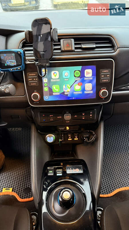 Хетчбек Nissan Leaf 2021 в Івано-Франківську