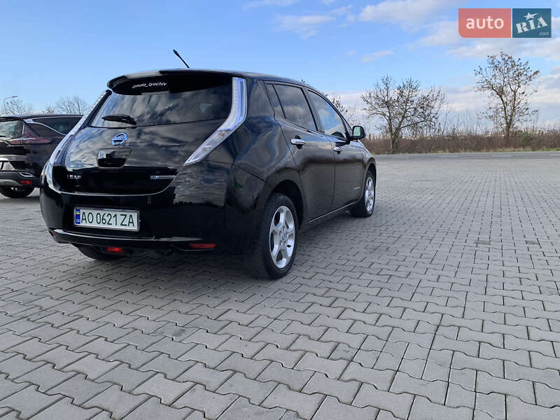 Хэтчбек Nissan Leaf 2012 в Ужгороде фото 3 Хэтчбек Nissan Leaf 2012 в Ужгороде