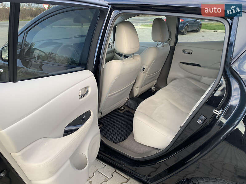 Хэтчбек Nissan Leaf 2012 в Ужгороде фото 10 Хэтчбек Nissan Leaf 2012 в Ужгороде
