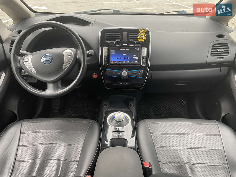 Хэтчбек Nissan Leaf 2016 в Житомире фото 10 Хэтчбек Nissan Leaf 2016 в Житомире