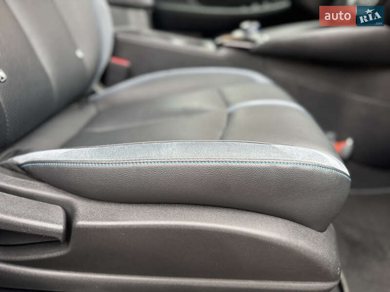 Хэтчбек Nissan Leaf 2019 в Ровно