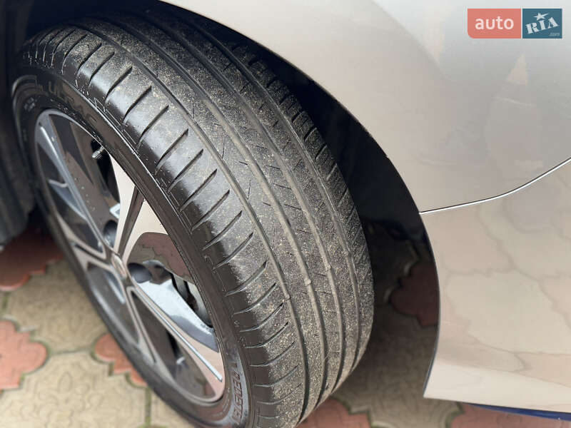 Хэтчбек Nissan Leaf 2019 в Ровно