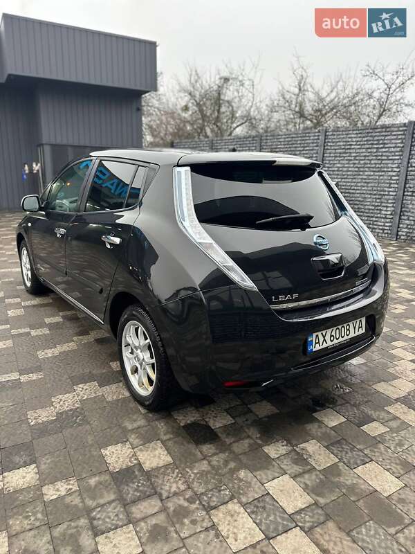 Хэтчбек Nissan Leaf 2014 в Харькове