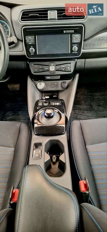 Хетчбек Nissan Leaf 2018 в Івано-Франківську