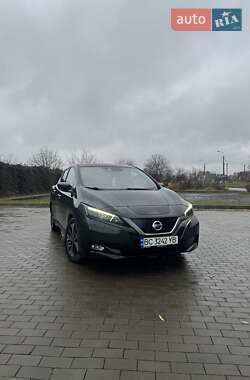 Хетчбек Nissan Leaf 2018 в Луцьку