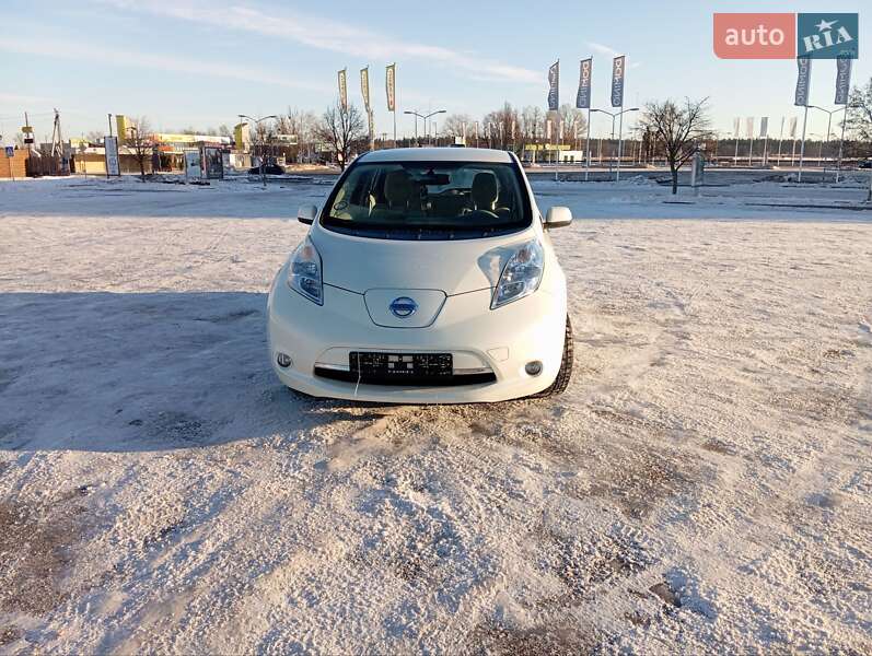Хэтчбек Nissan Leaf 2012 в Киеве фото 2 Хэтчбек Nissan Leaf 2012 в Киеве