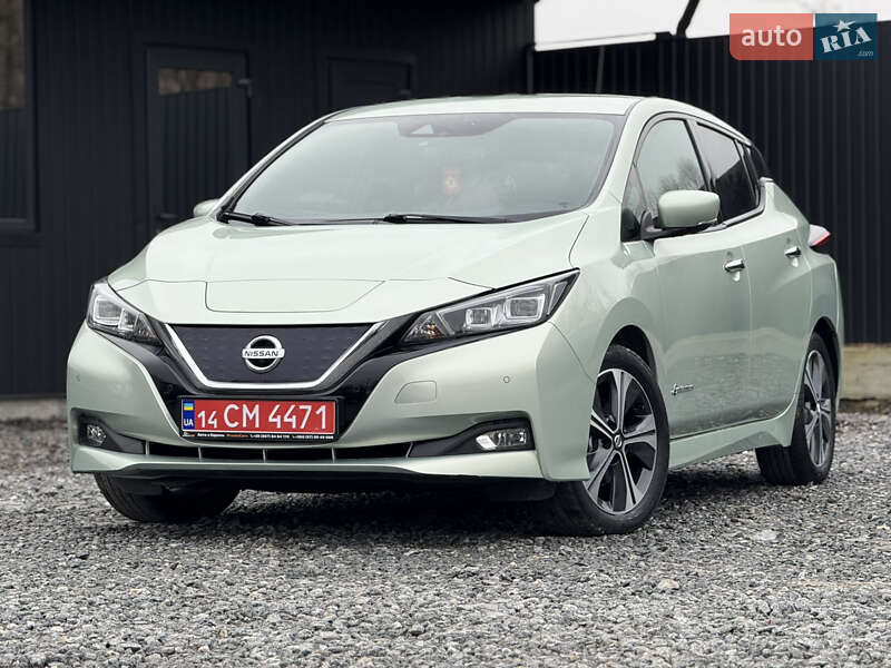 Хэтчбек Nissan Leaf 2018 в Дрогобыче