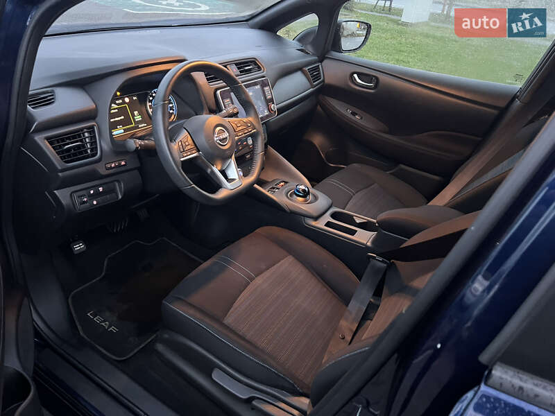 Хэтчбек Nissan Leaf 2023 в Ковеле