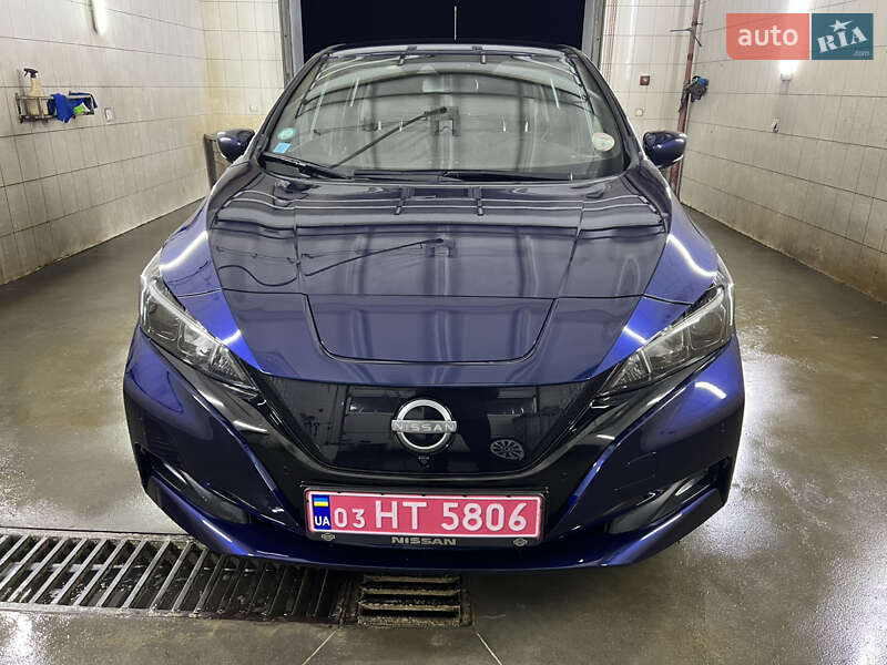 Хетчбек Nissan Leaf 2023 в Ковелі