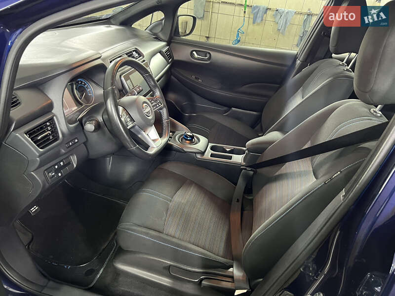 Хетчбек Nissan Leaf 2023 в Ковелі