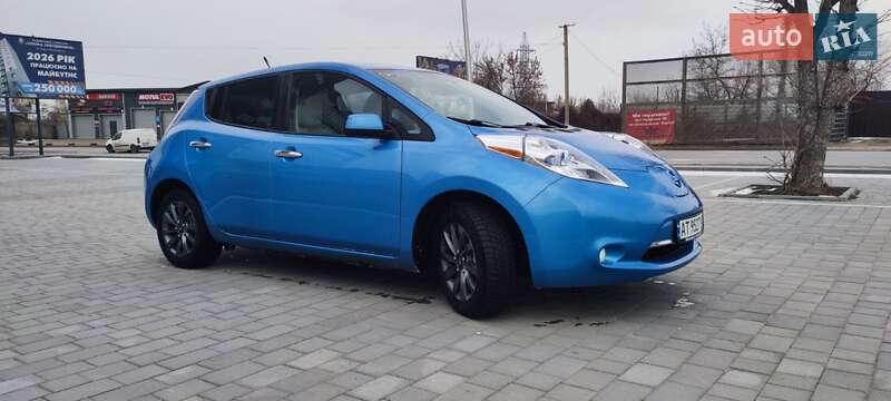 Хетчбек Nissan Leaf 2013 в Івано-Франківську фото 8 Хетчбек Nissan Leaf 2013 в Івано-Франківську