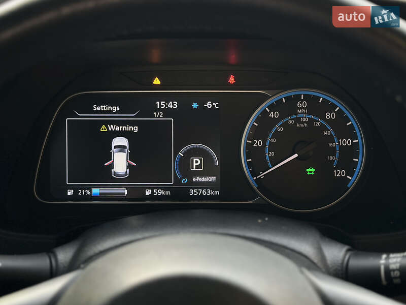 Хэтчбек Nissan Leaf 2022 в Шептицькому