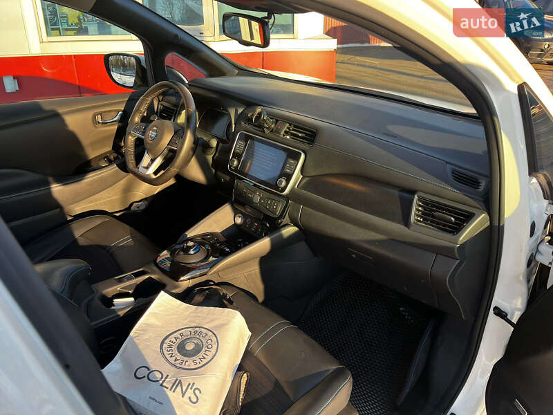 Хетчбек Nissan Leaf 2020 в Чернігові