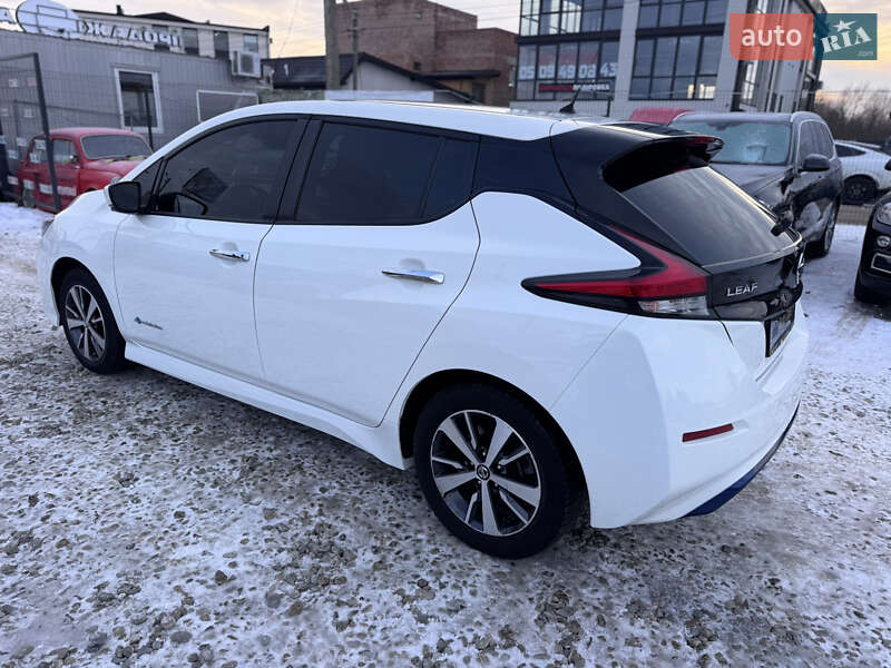Хэтчбек Nissan Leaf 2018 в Ивано-Франковске фото 7 Хэтчбек Nissan Leaf 2018 в Ивано-Франковске