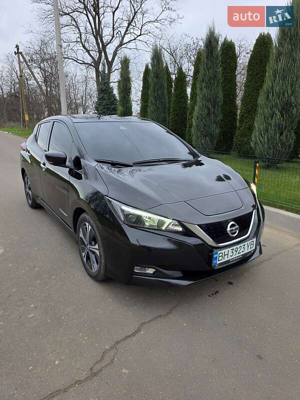 Хэтчбек Nissan Leaf 2018 в Белгороде-Днестровском фото 4 Хэтчбек Nissan Leaf 2018 в Белгороде-Днестровском