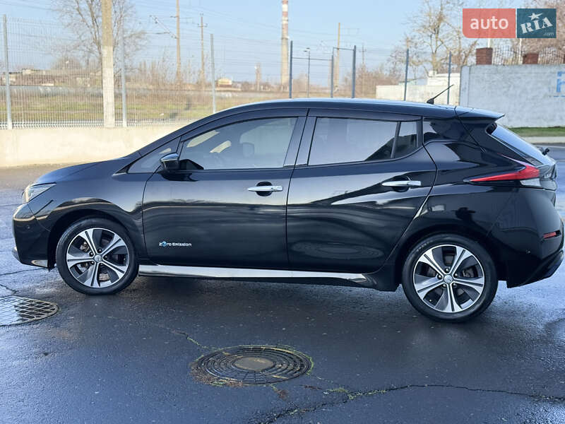 Хэтчбек Nissan Leaf 2018 в Белгороде-Днестровском фото 11 Хэтчбек Nissan Leaf 2018 в Белгороде-Днестровском