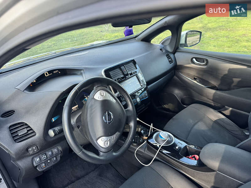 Хэтчбек Nissan Leaf 2016 в Белгороде-Днестровском фото 2 Хэтчбек Nissan Leaf 2016 в Белгороде-Днестровском