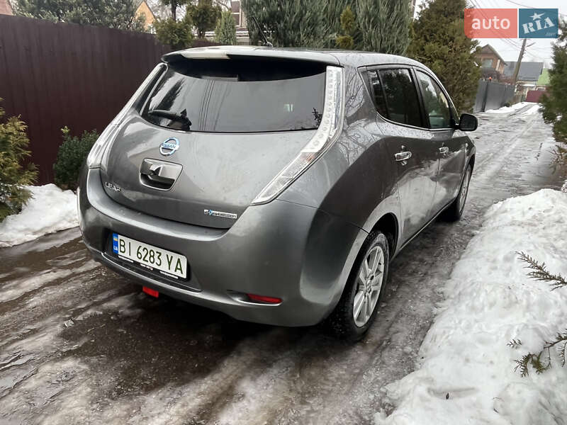 Хэтчбек Nissan Leaf 2014 в Полтаве