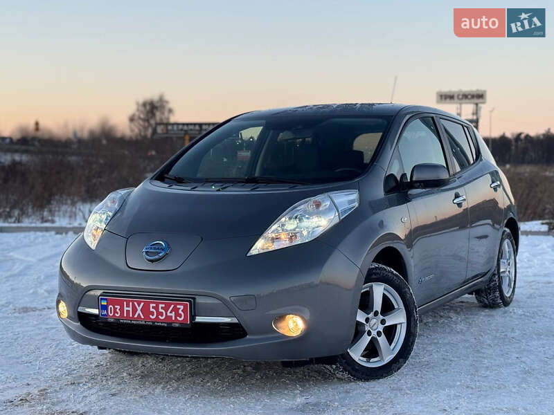 Хэтчбек Nissan Leaf 2017 в Львове