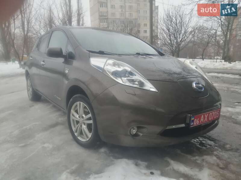 Хэтчбек Nissan Leaf 2016 в Харькове