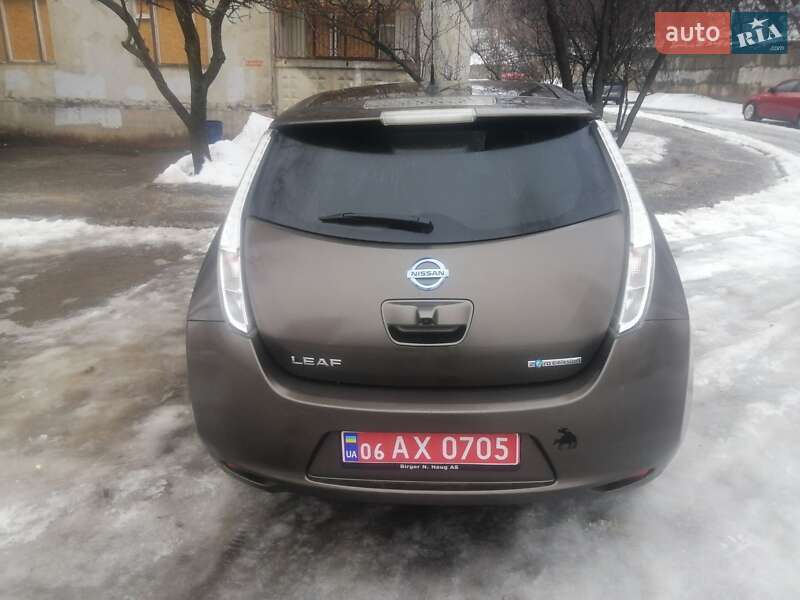 Хэтчбек Nissan Leaf 2016 в Харькове